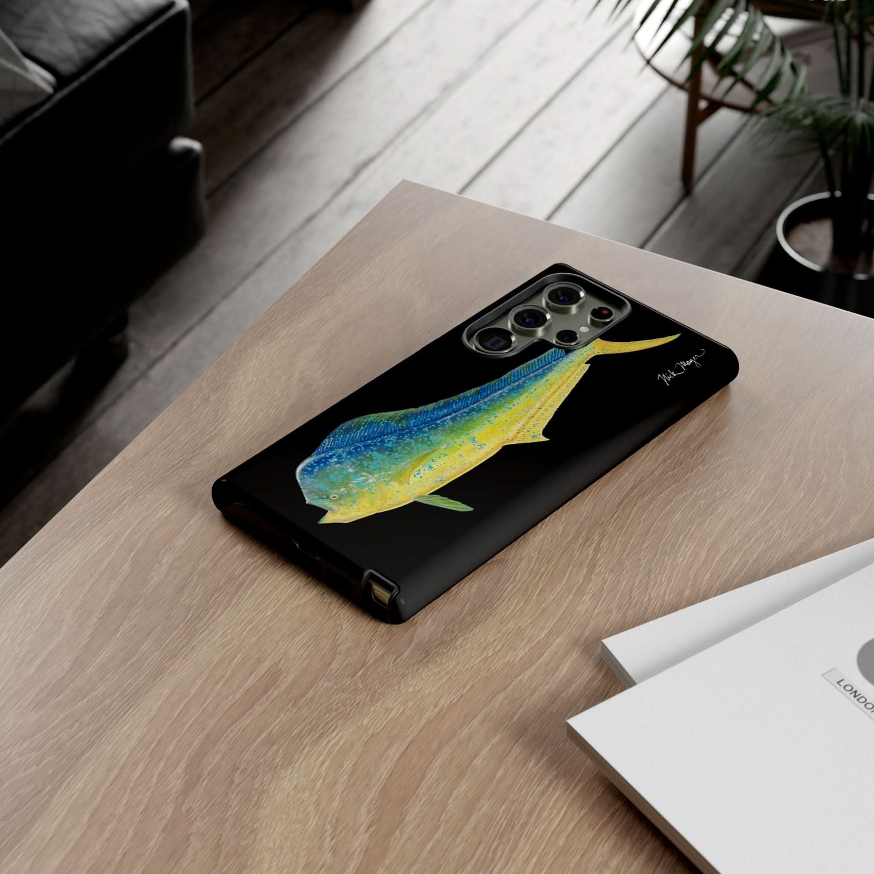 Bull Mahi Black Phone Case (iPhone 16 & Samsung)