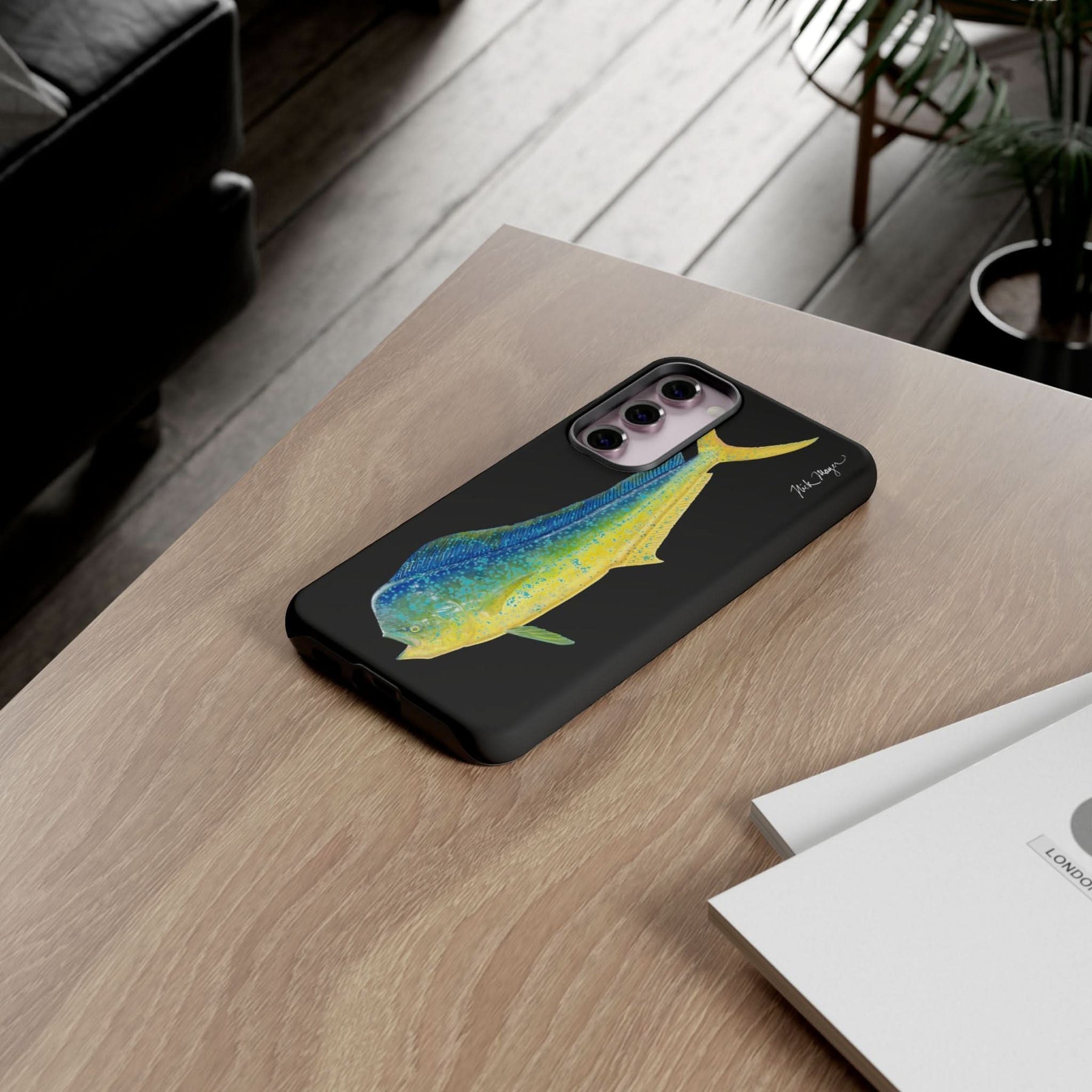 Bull Mahi Black Phone Case (iPhone 16 & Samsung)